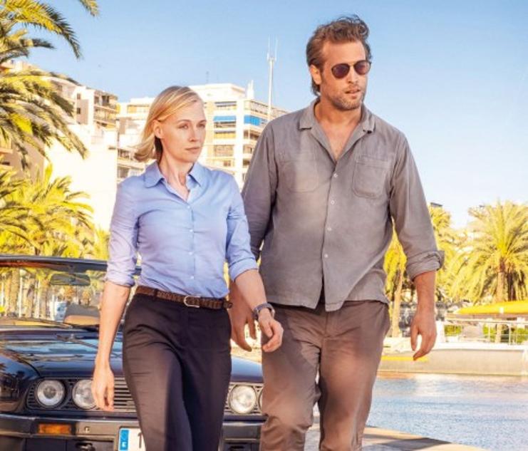 欧美绝伦推理爱情片_阳光普照马略卡岛犯罪剧_绝美海岸风光犯罪悬疑剧